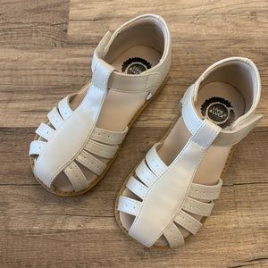 Livie & Luca Paz size 11